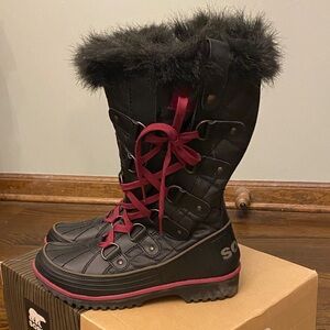 Like New - Sorel Tivoli Twist women’s winter boots